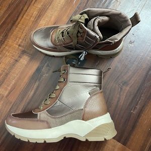 New CARMELA Lace-Up Ankle Boots - Leather